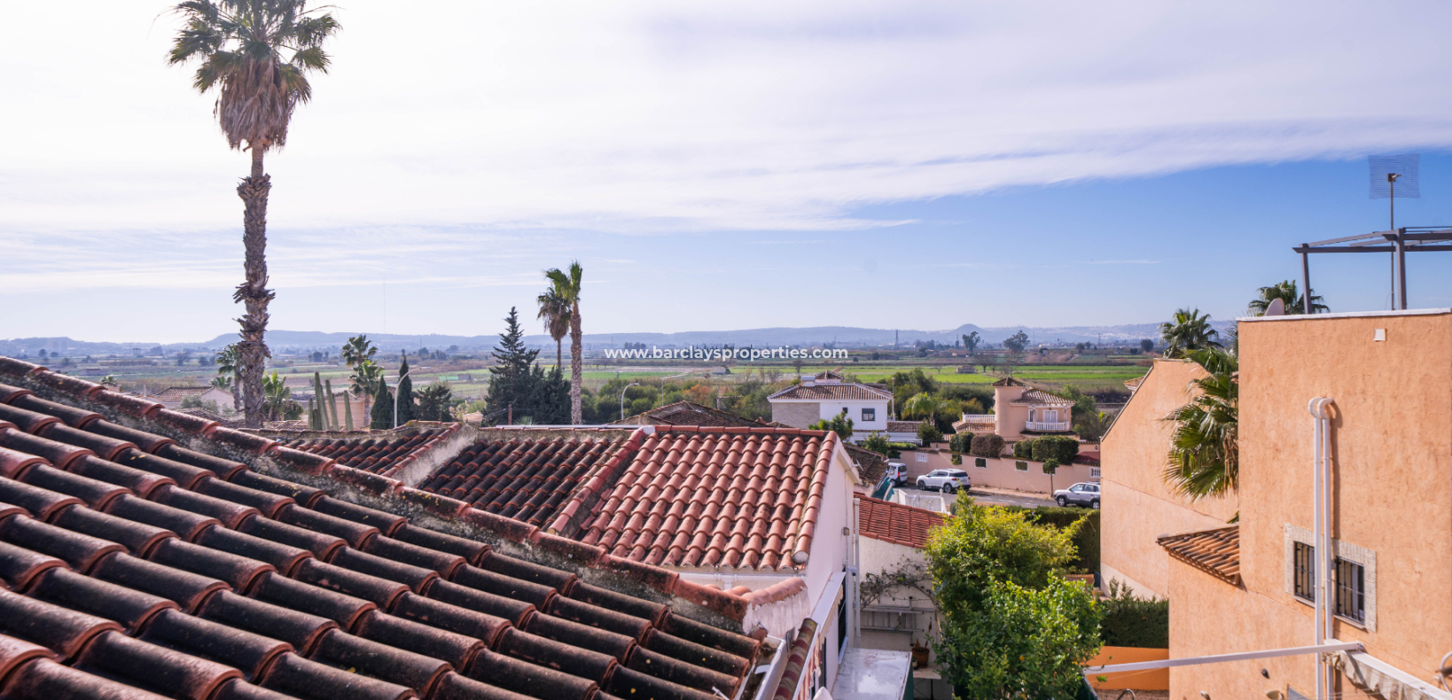 Revente - Maison Individuelle - Urb. La Marina