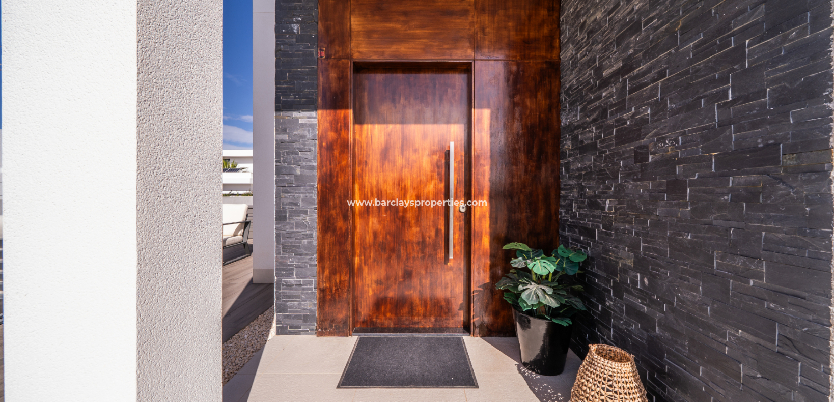 Revente - Maison Individuelle - Urb. La Marina