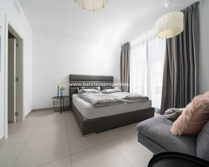 Revente - Maison Individuelle - Urb. La Marina