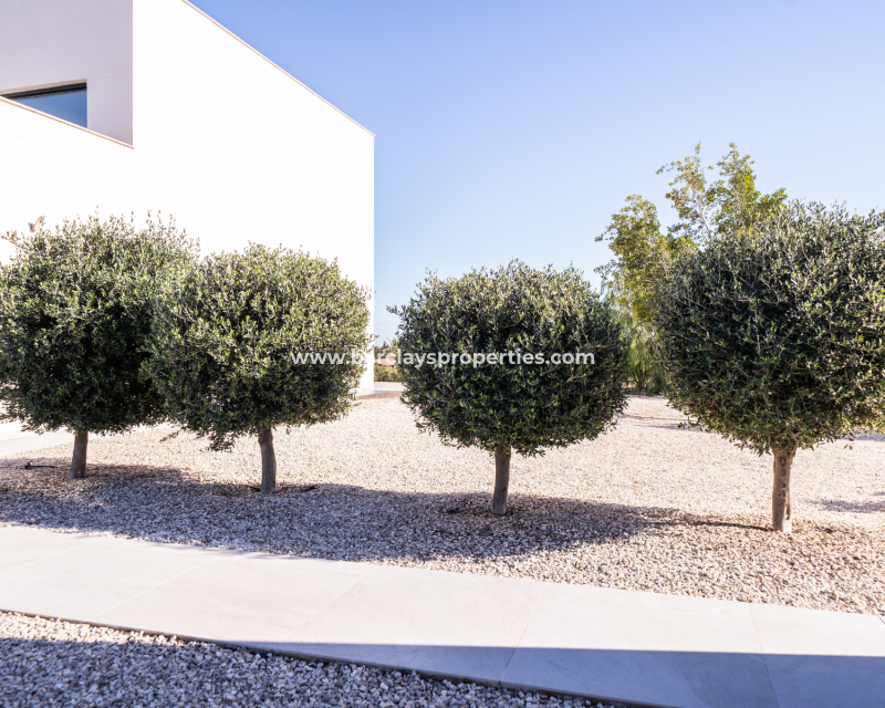 Revente - Maison Individuelle - Urb. La Marina