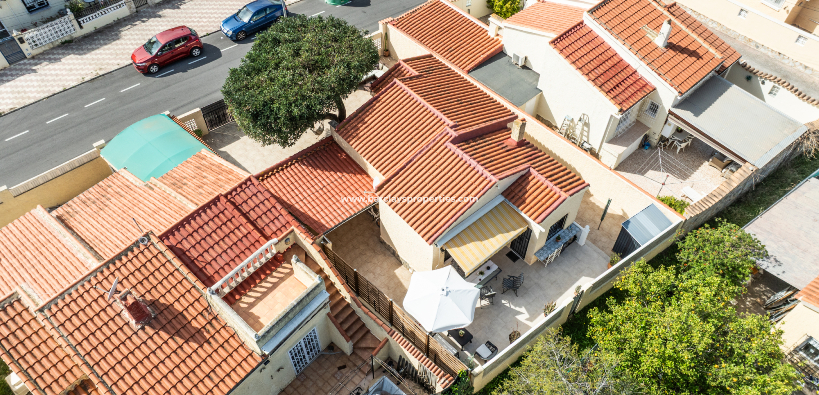 Revente - Maison Individuelle - Urb. La Marina