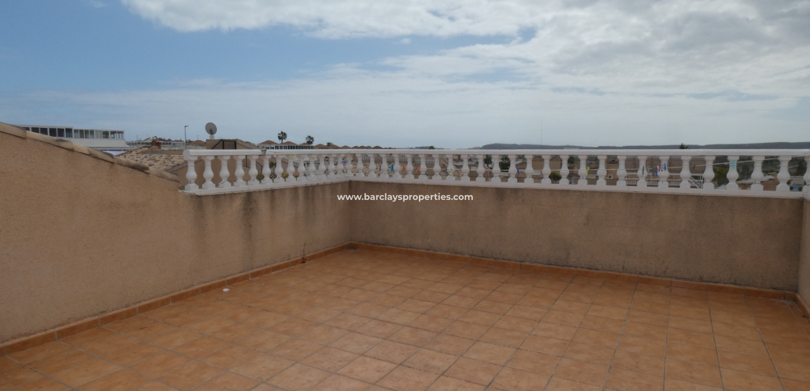 Revente - Maison Individuelle - Urb. La Marina