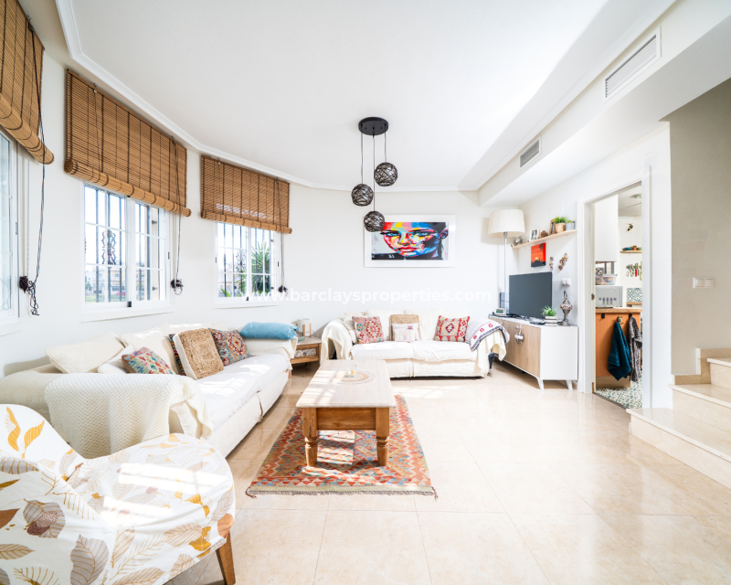 Revente - Maison Individuelle - Urb. La Marina