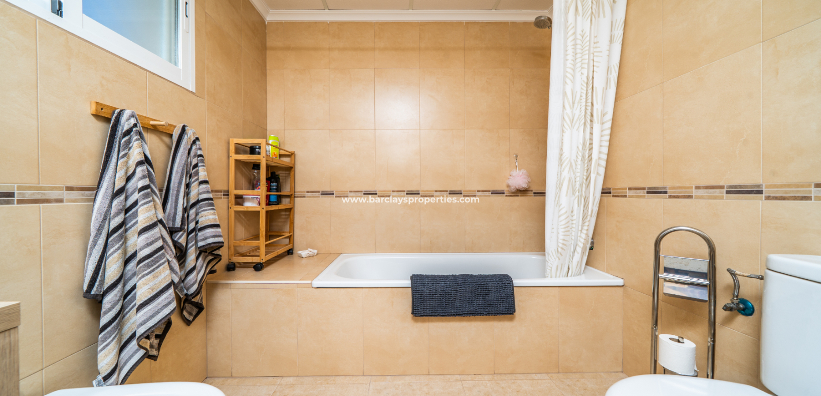 Revente - Maison Individuelle - Urb. La Marina
