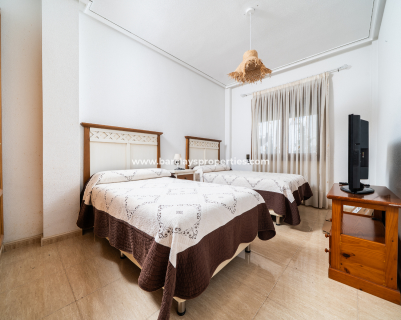 Revente - Maison Individuelle - Urb. La Marina