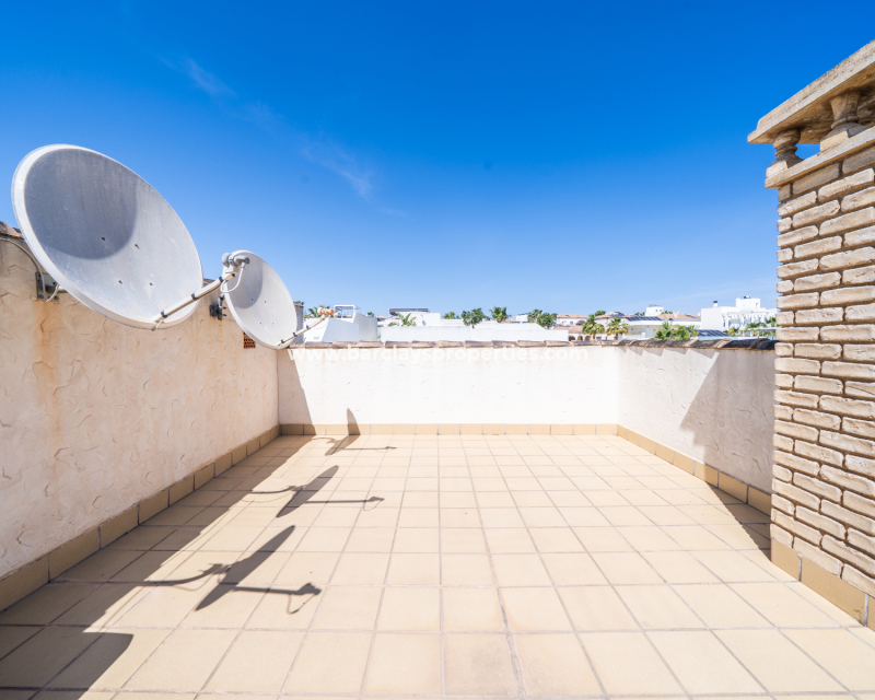 Revente - Maison Individuelle - Urb. La Marina