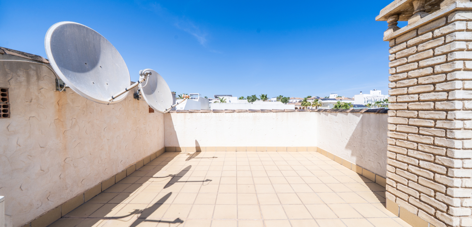 Revente - Maison Individuelle - Urb. La Marina