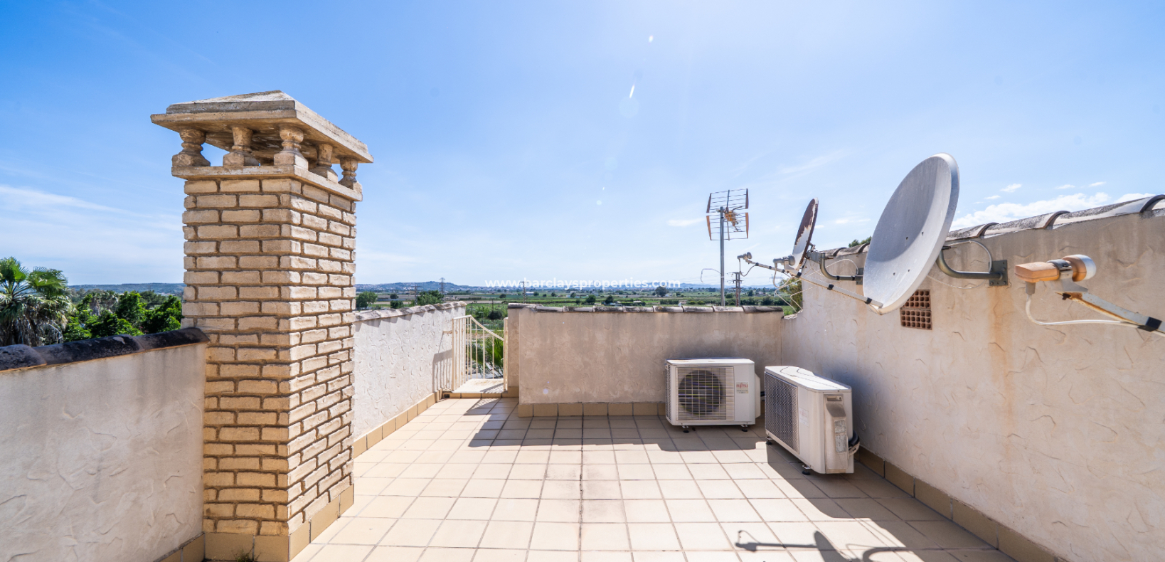 Revente - Maison Individuelle - Urb. La Marina
