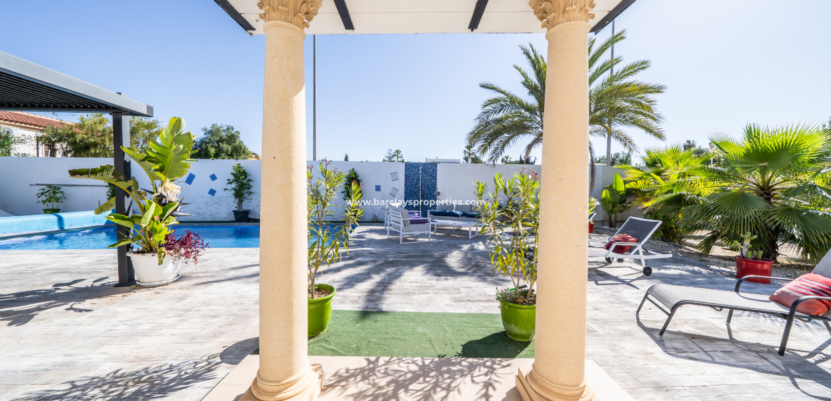 Revente - Maison Individuelle - Urb. La Marina