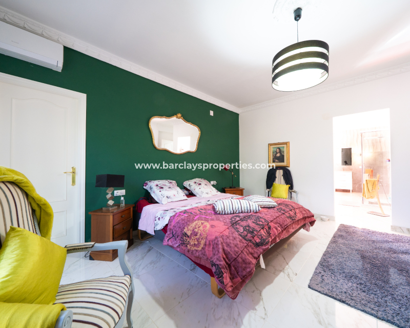 Revente - Maison Individuelle - Urb. La Marina