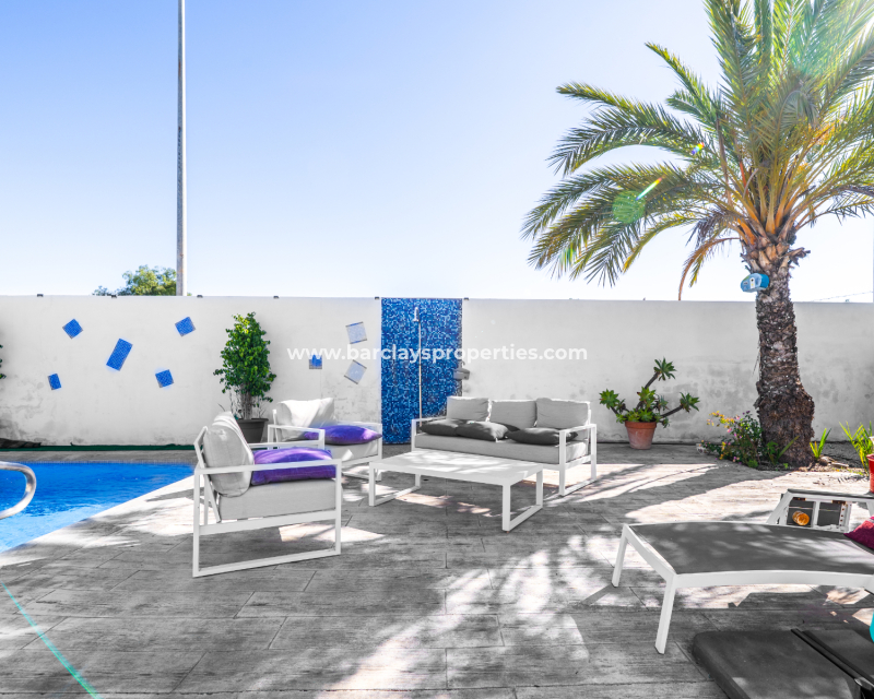 Revente - Maison Individuelle - Urb. La Marina