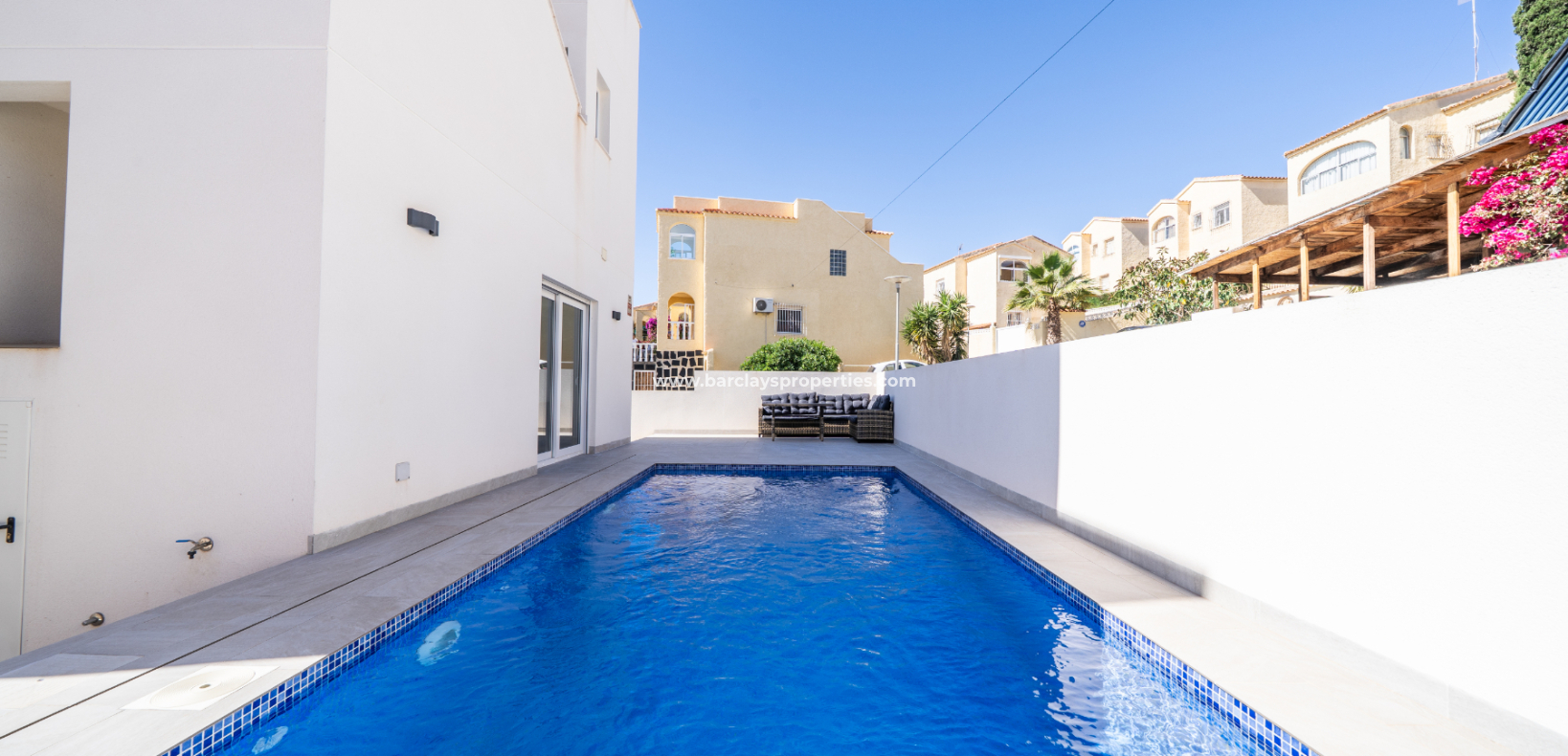 Revente - Maison Individuelle - Urb. La Marina