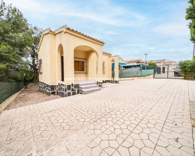 Revente - Maison Individuelle - Urb. La Marina
