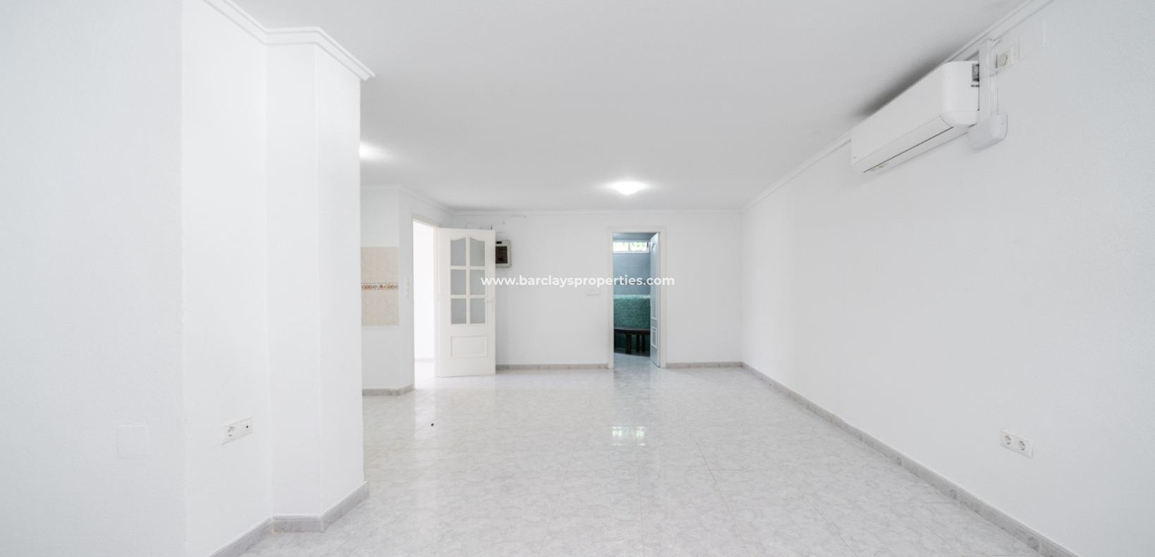 Revente - Maison Individuelle - Urb. La Marina