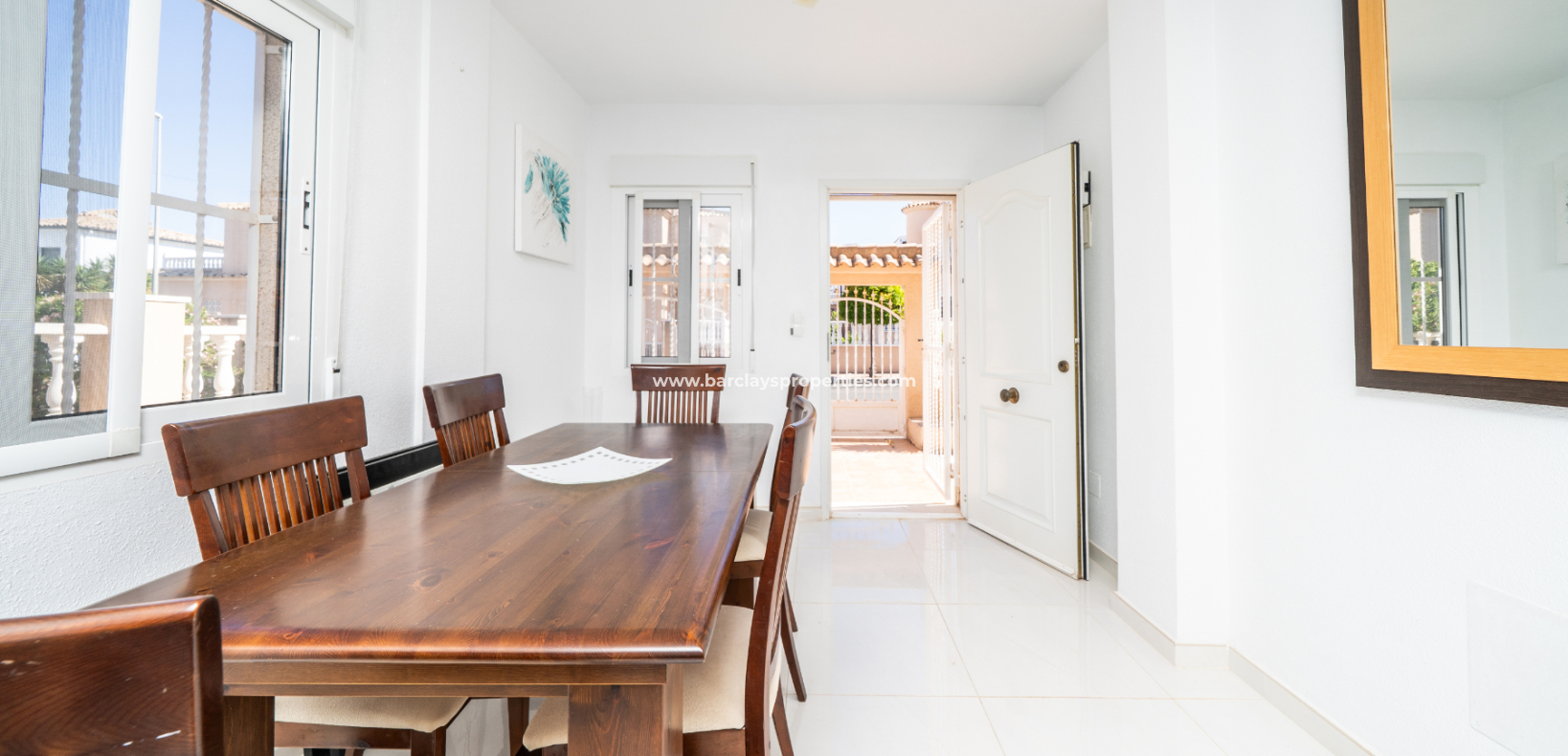 Revente - Maison Individuelle - Urb. La Marina