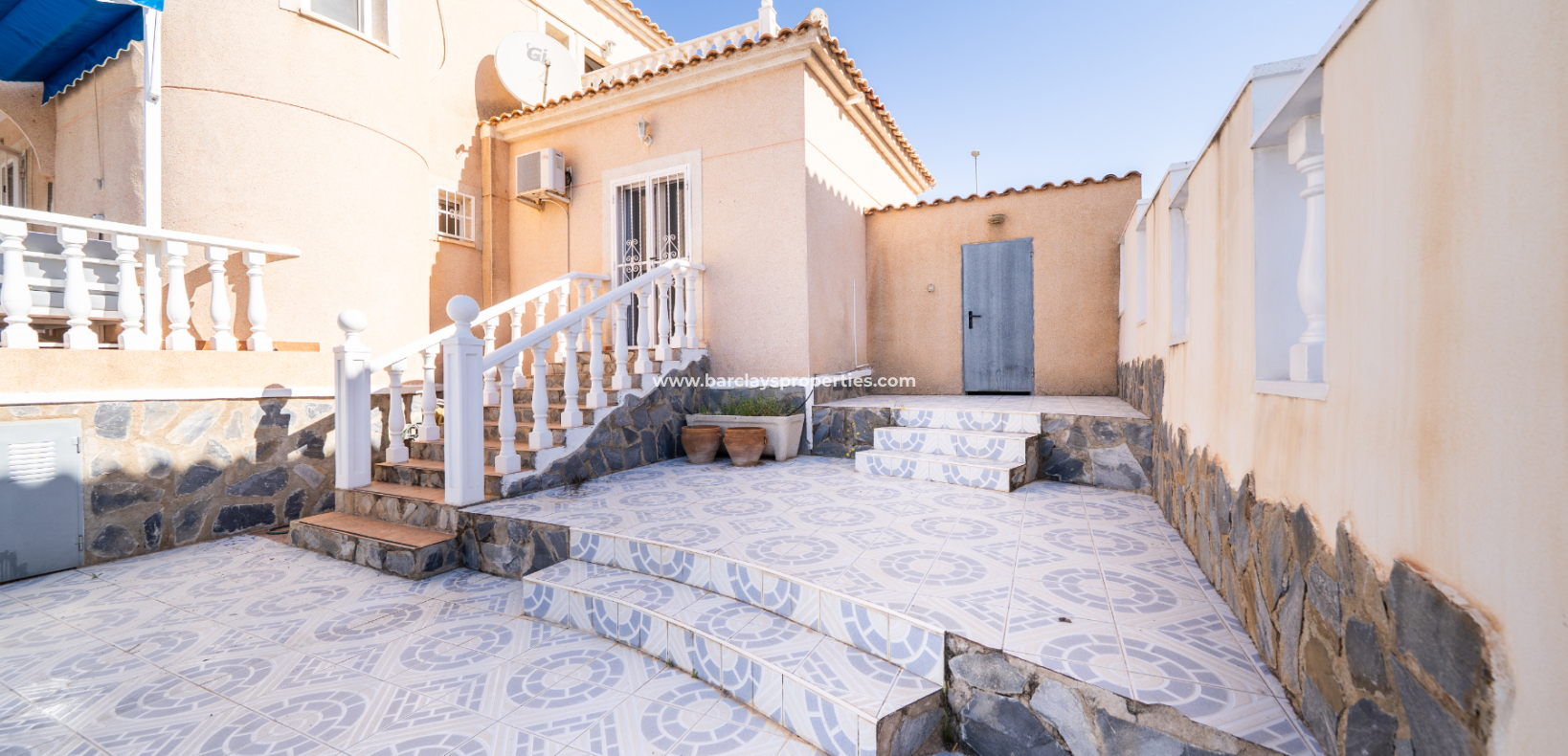 Revente - Maison Individuelle - Urb. La Marina