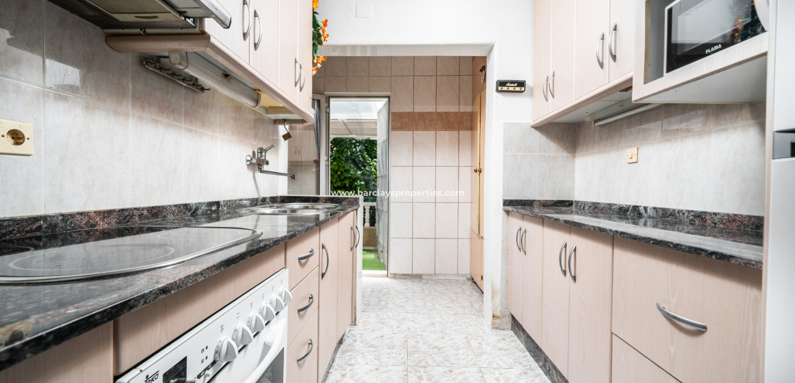 Revente - Maison Individuelle - Urb. La Marina