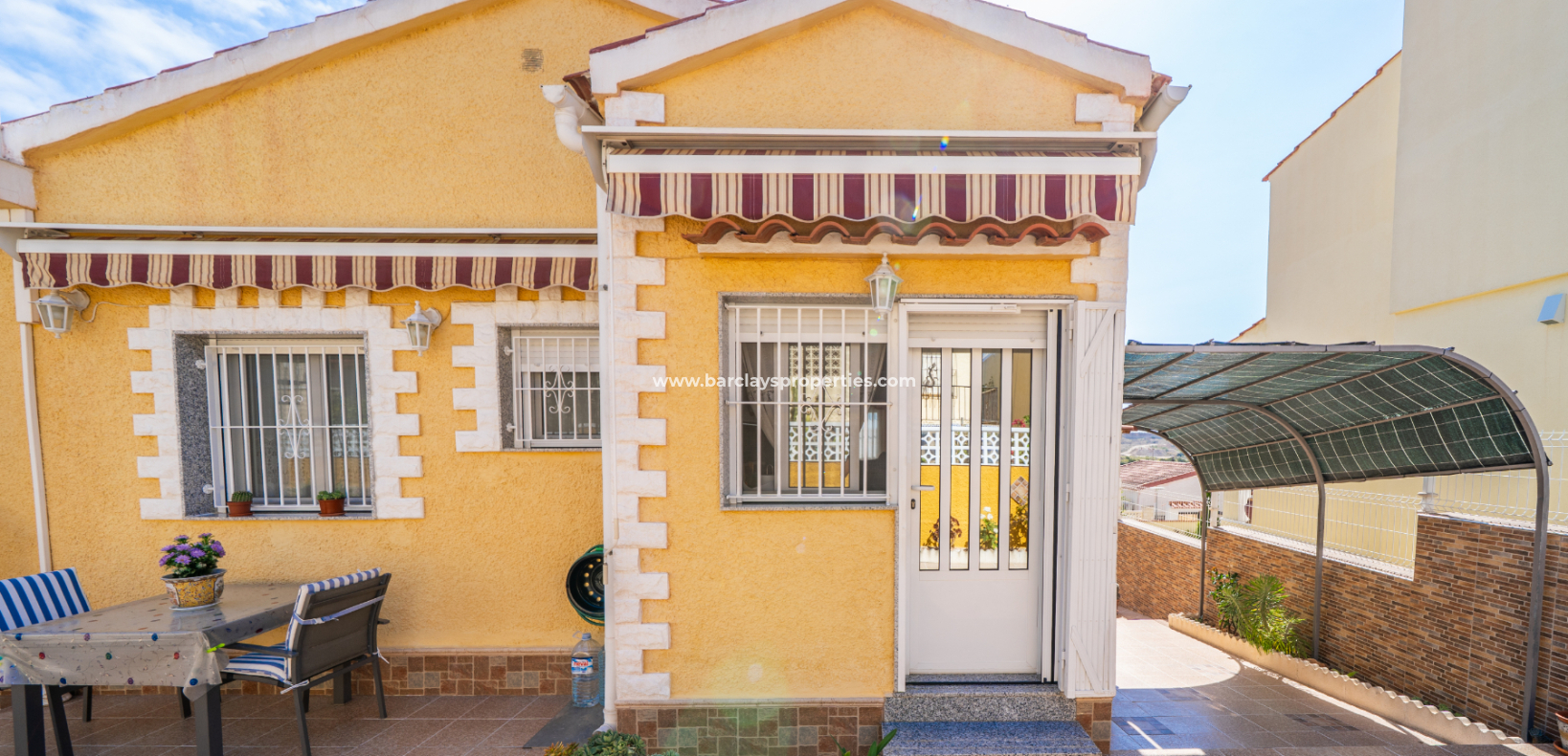 Revente - Maison Individuelle - Urb. La Marina
