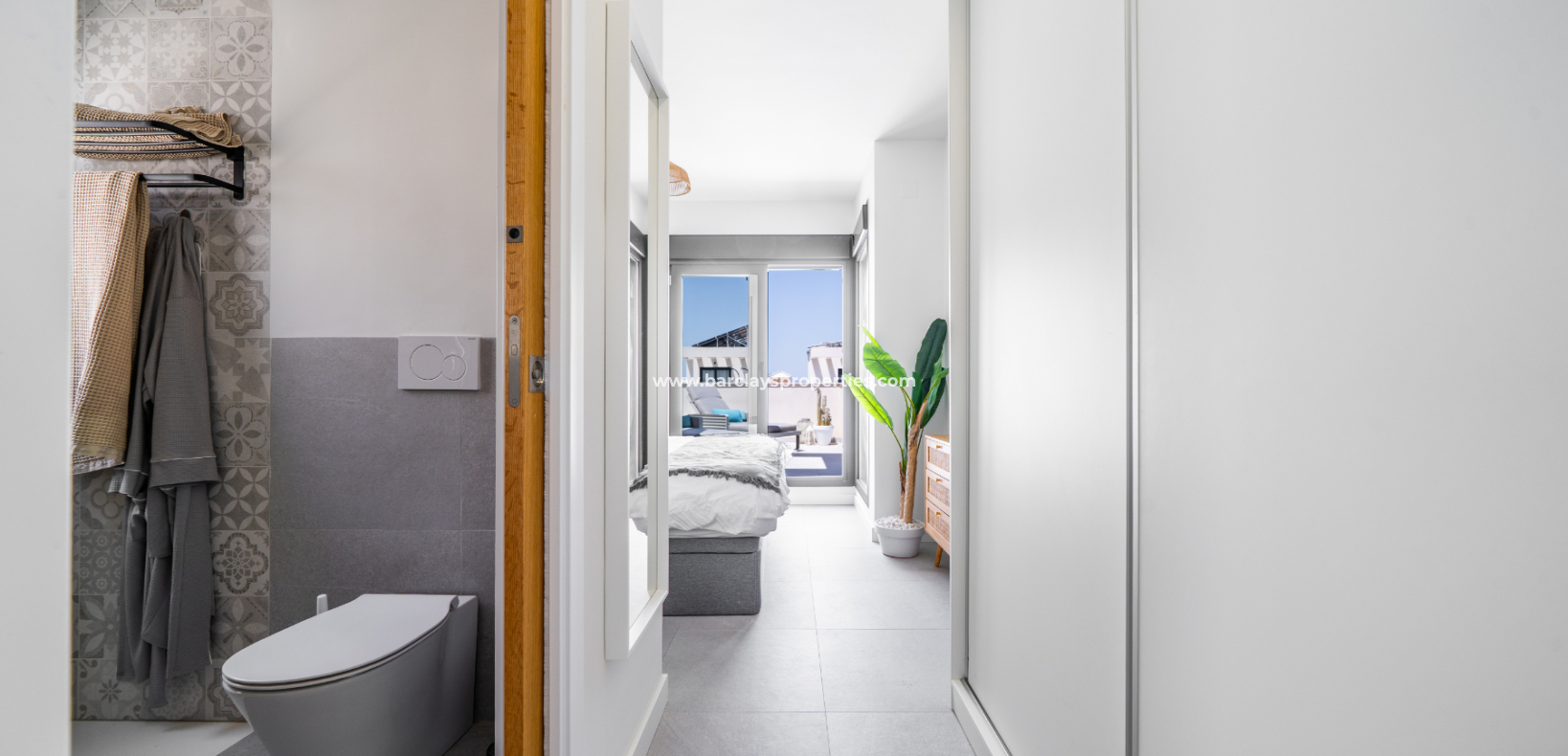 Revente - Maison Individuelle - Urb. La Marina