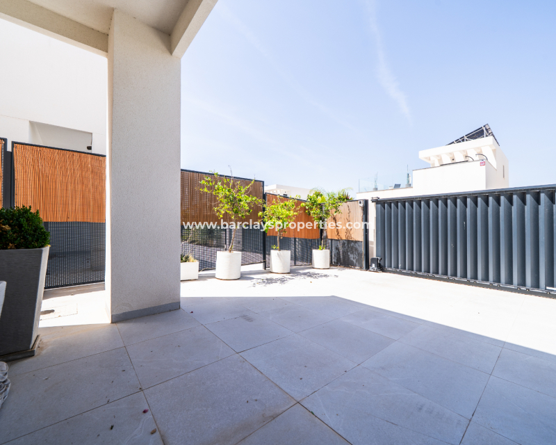Revente - Maison Individuelle - Urb. La Marina