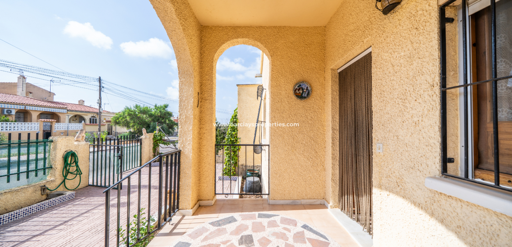 Revente - Maison Individuelle - Urb. La Marina