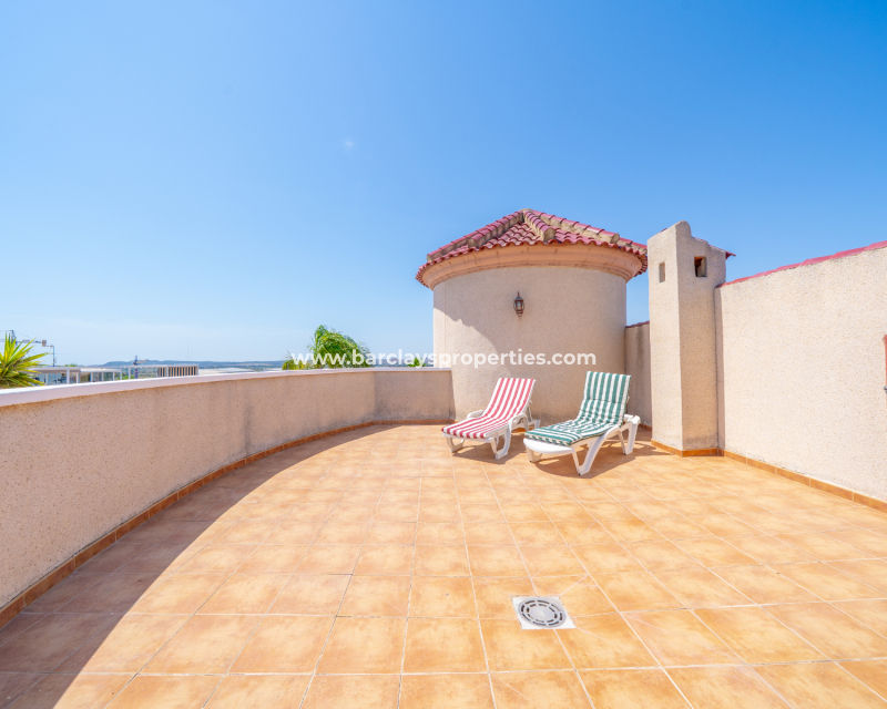 Revente - Maison Individuelle - Urb. La Marina