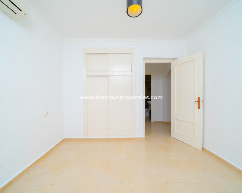 Revente - Maison Individuelle - Urb. La Marina