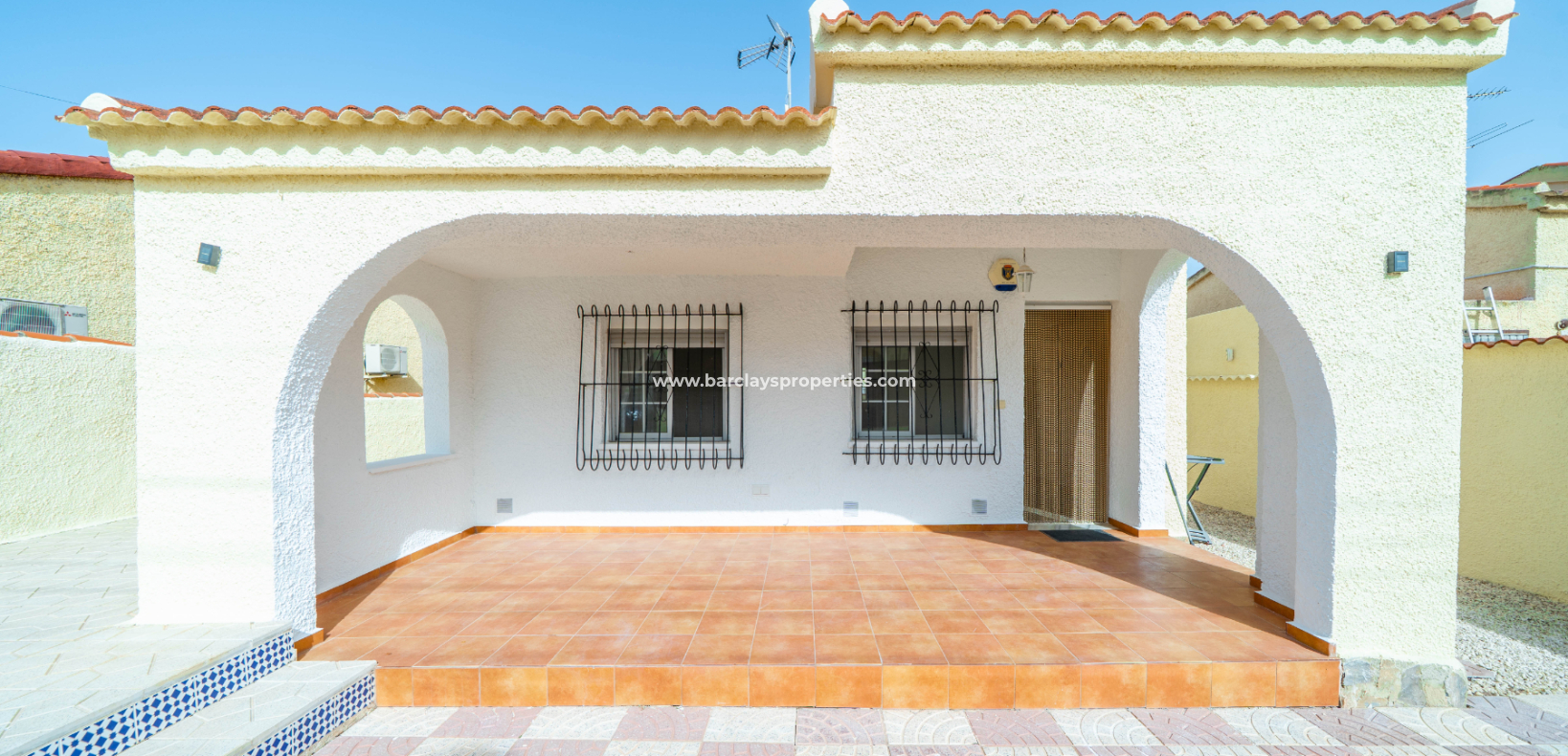 Revente - Maison Individuelle - Urb. La Marina