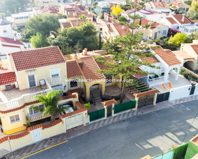 Revente - Maison Individuelle - Urb. La Marina