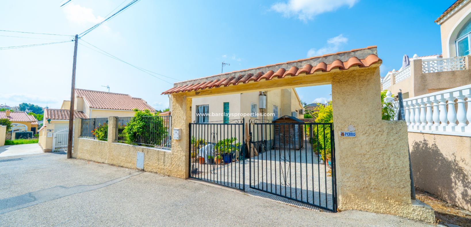 Revente - Maison Individuelle - Urb. La Marina