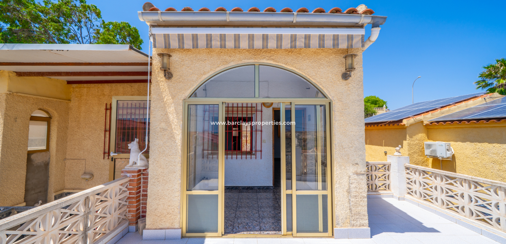 Revente - Maison Individuelle - Urb. La Marina