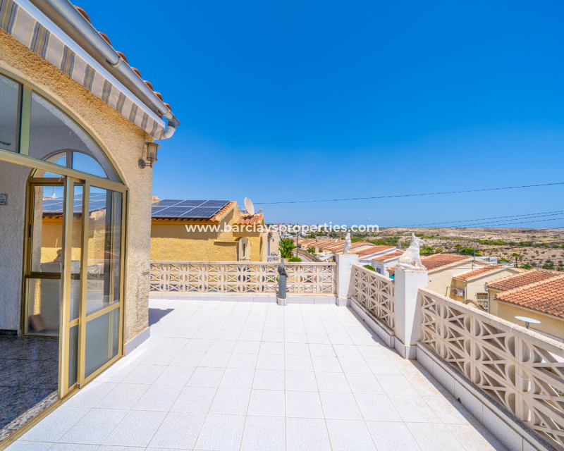 Revente - Maison Individuelle - Urb. La Marina