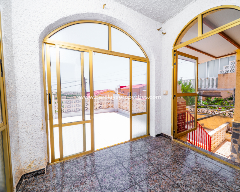 Revente - Maison Individuelle - Urb. La Marina