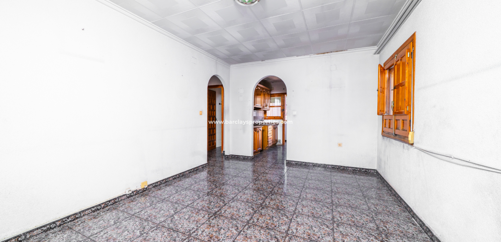 Revente - Maison Individuelle - Urb. La Marina