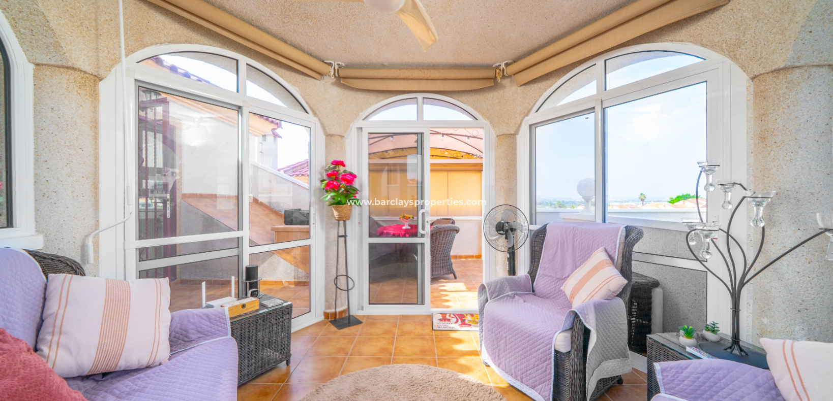Revente - Maison Individuelle - Urb. La Marina