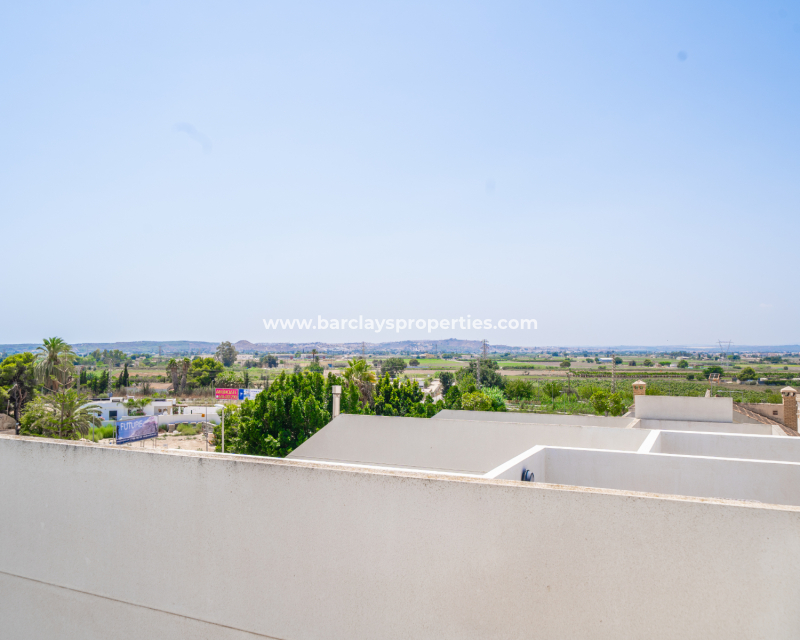 Revente - Maison Individuelle - Urb. La Marina