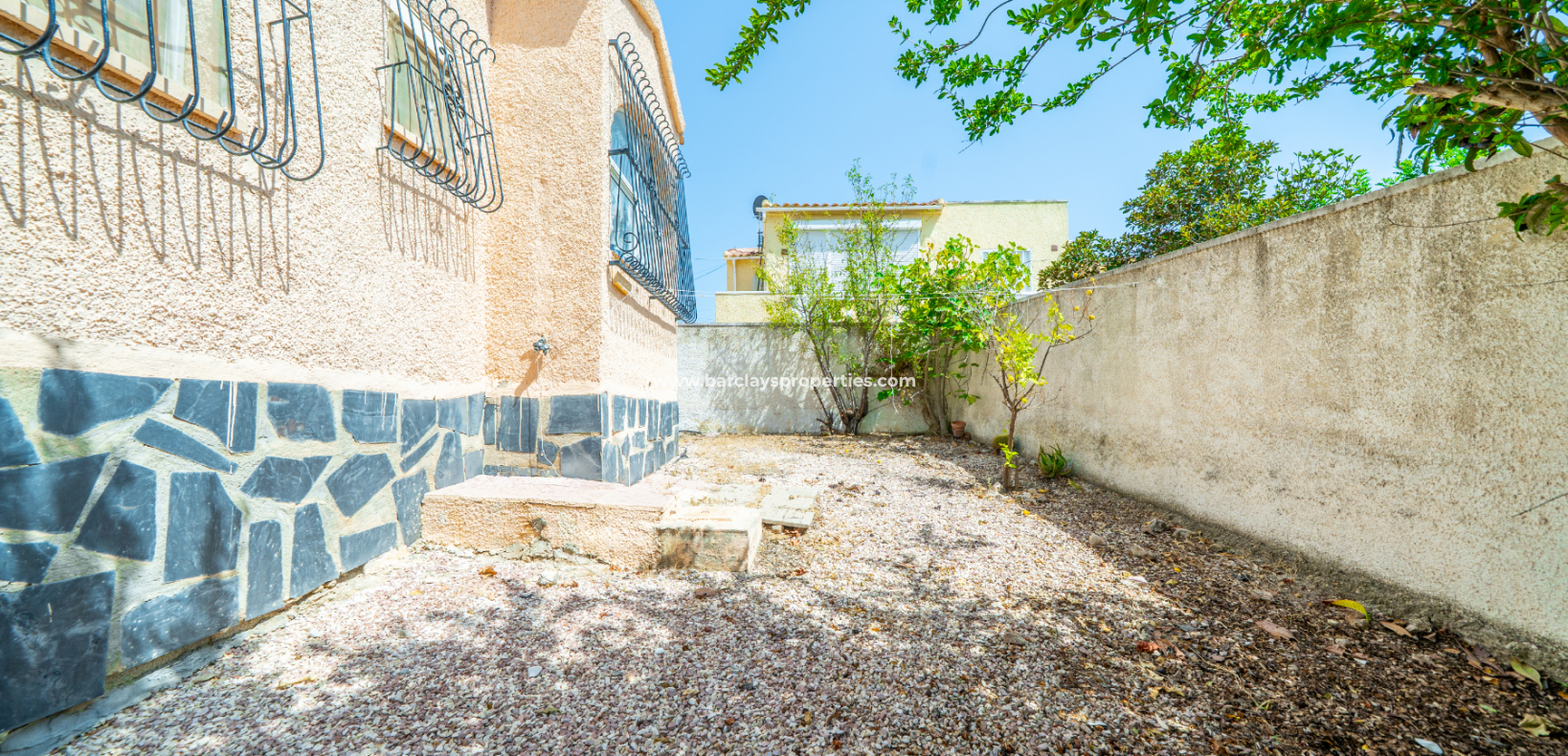 Revente - Maison Individuelle - Urb. La Marina