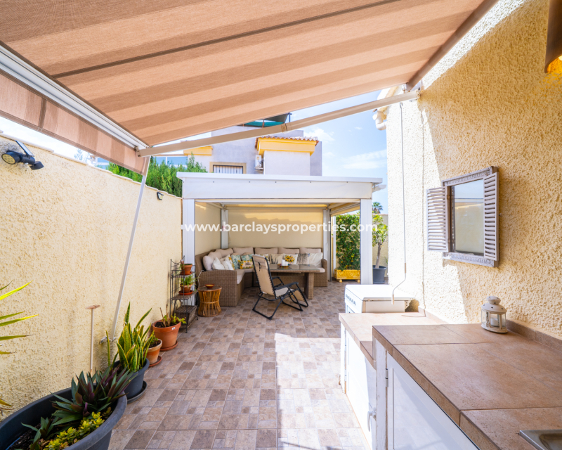 Revente - Maison Individuelle - Urb. La Marina