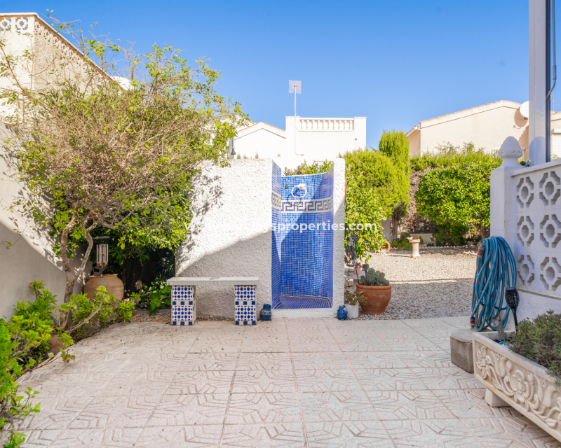 Revente - Maison Individuelle - Urb. La Marina