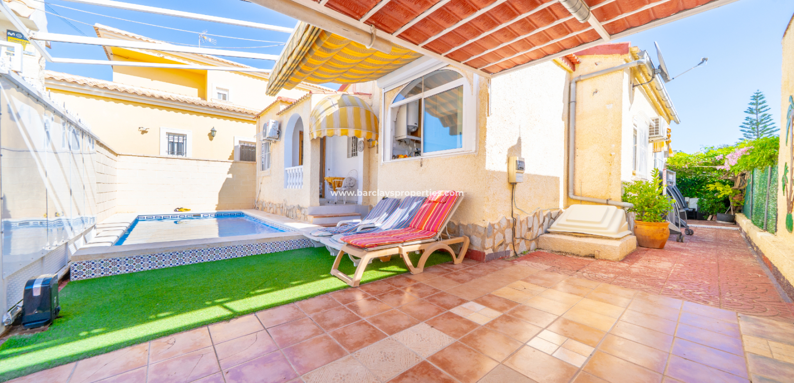 Revente - Maison Individuelle - Urb. La Marina
