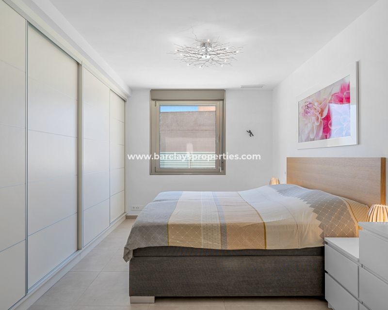 Revente - Maison Individuelle - Urb. La Marina