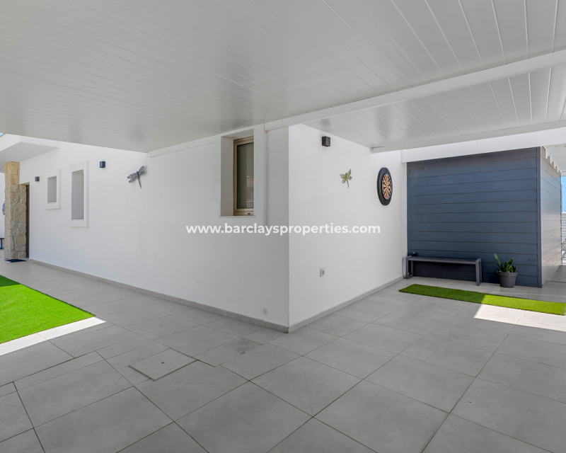 Revente - Maison Individuelle - Urb. La Marina