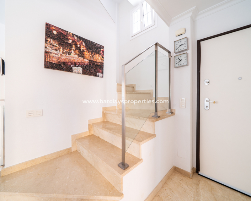 Revente - Maison Individuelle - Urb. La Marina
