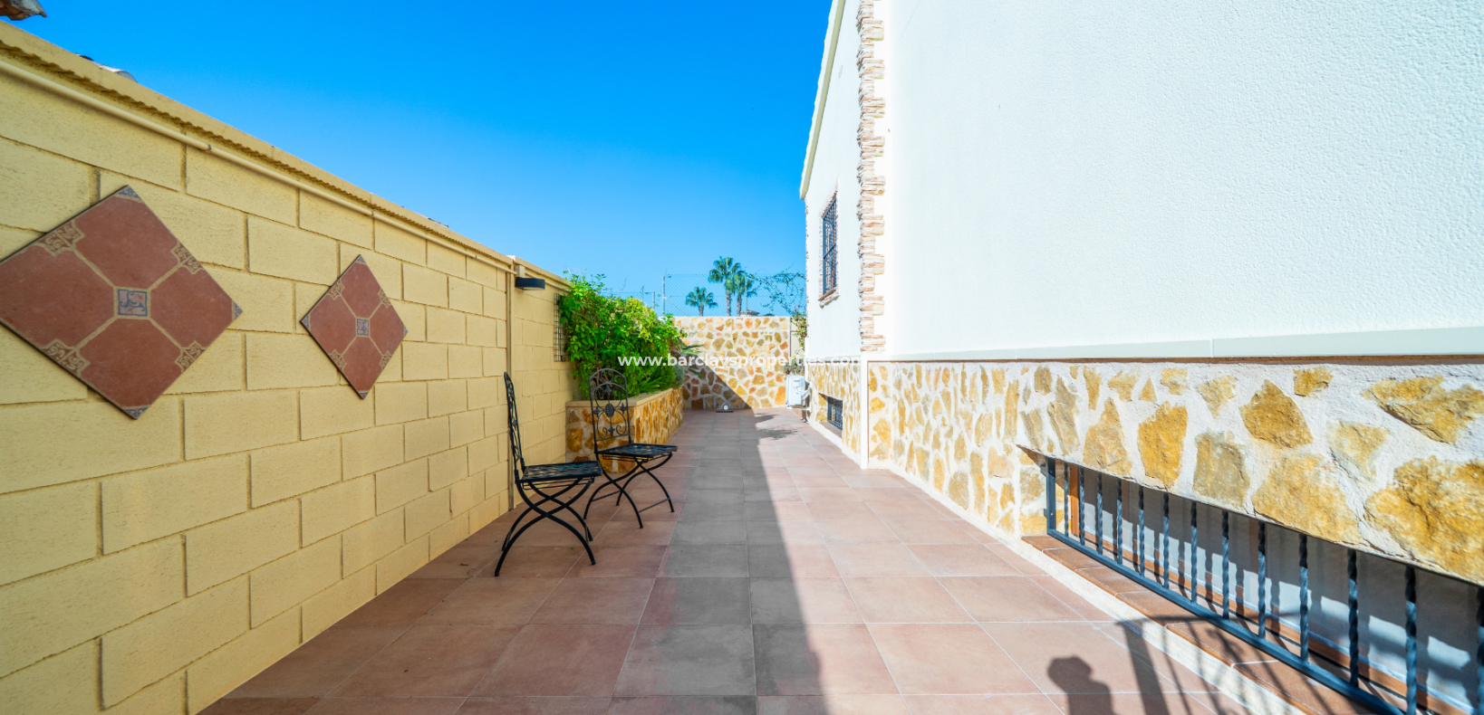 Revente - Maison Individuelle - Urb. La Marina