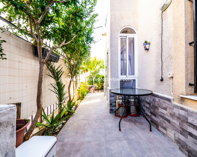 Revente - Quad - Urb. La Marina