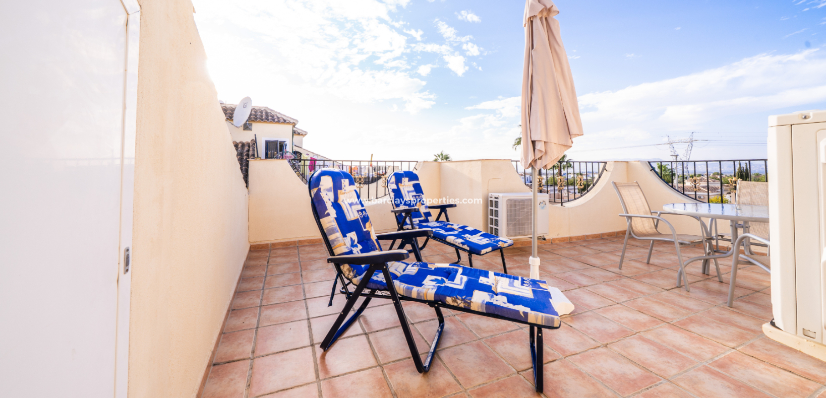 Revente - Quad - Urb. La Marina