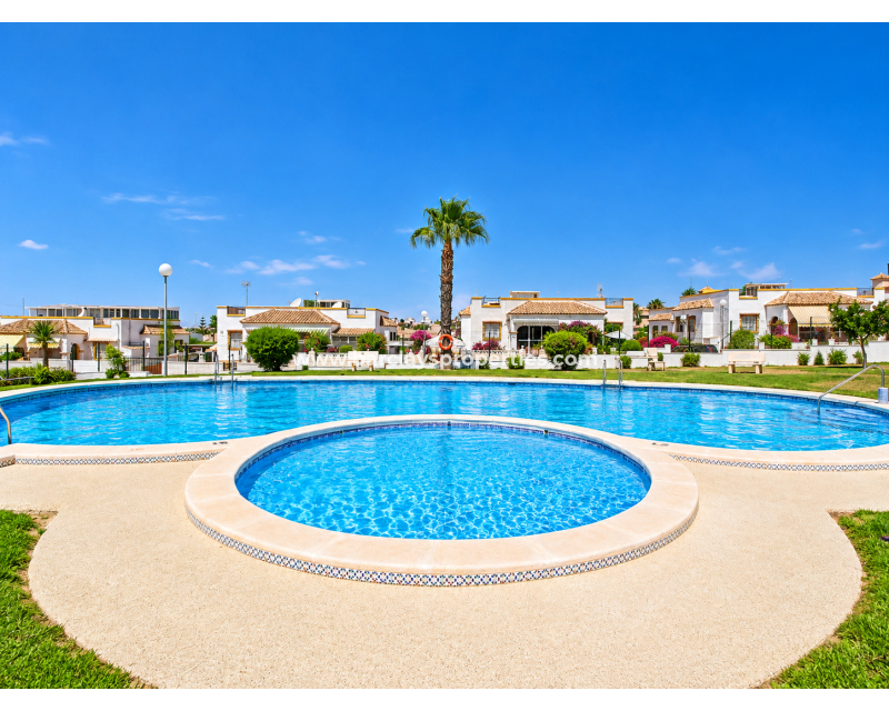 Revente - Quad - Urb. La Marina