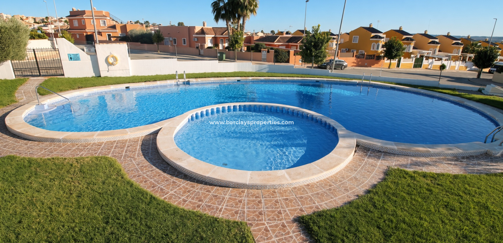 Revente - Quad - Urb. La Marina