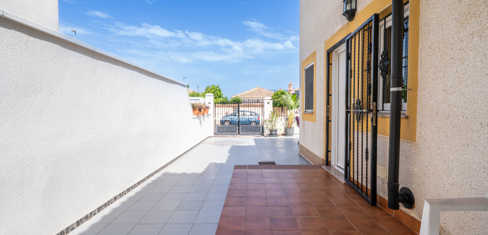 Revente -  Semi individuelle - Urb. La Marina