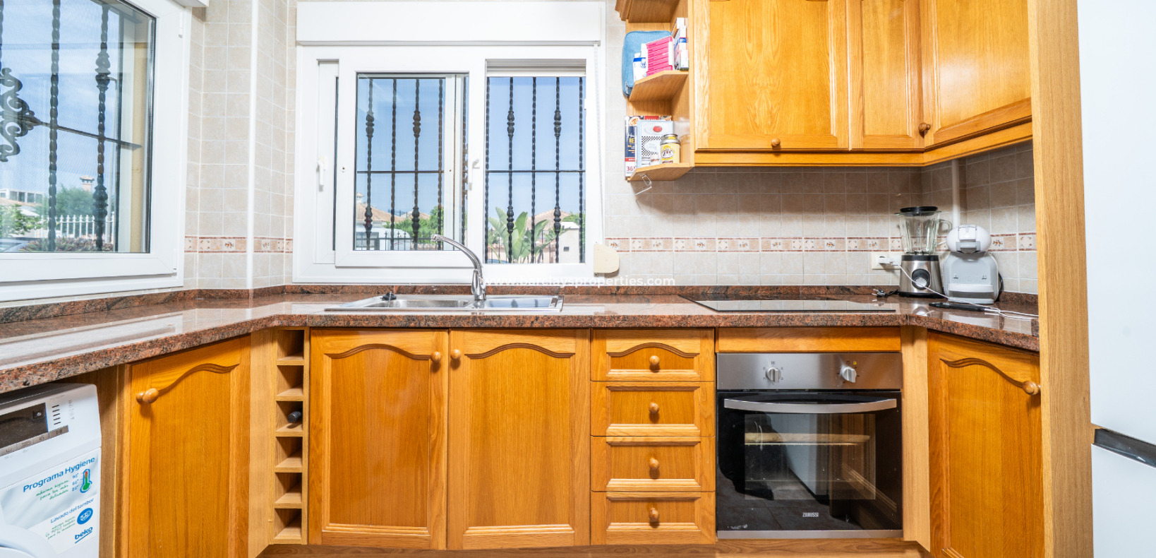 Revente -  Semi individuelle - Urb. La Marina